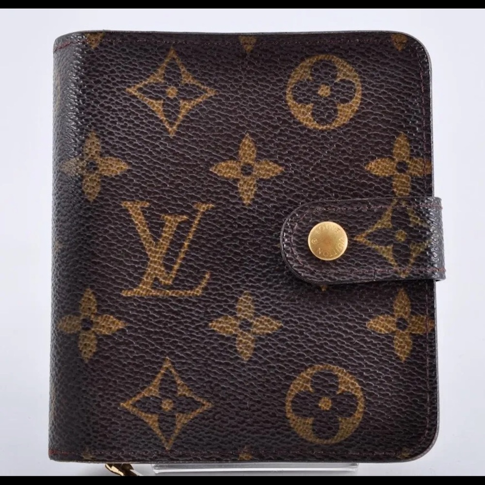 Louis Vuitton Compact Zip Wallet